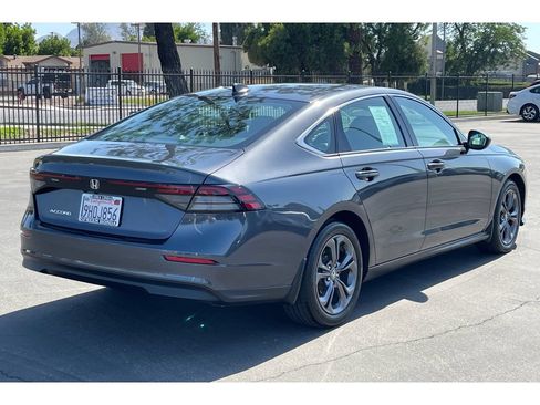 Used 2023 Honda Accord EX image 6