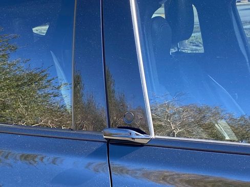 Used 2021 Ford Mustang Mach-E Premium image 13