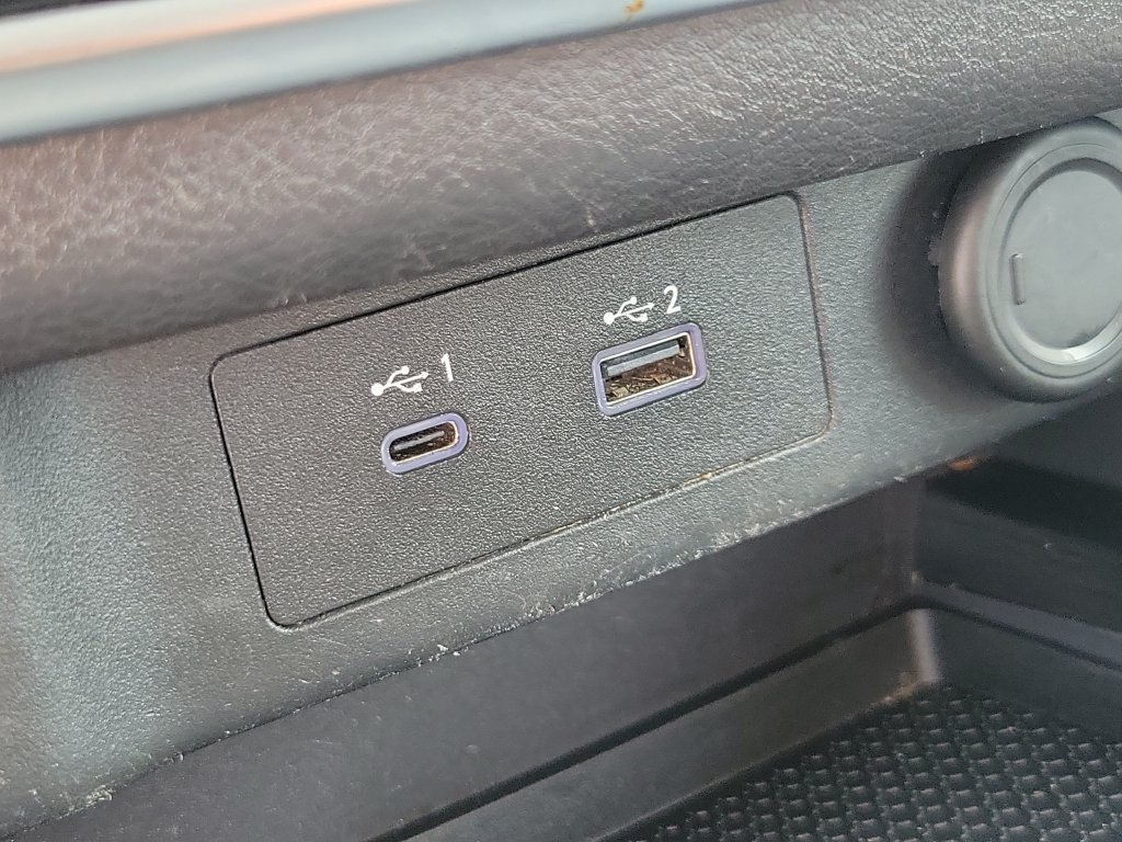 Certified 2023 Nissan Rogue SV FWD image 28
