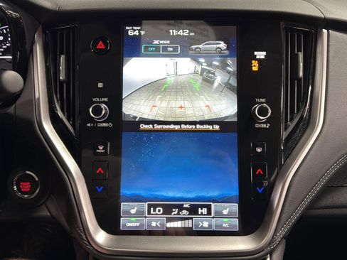 Used 2024 Subaru Outback Premium image 30