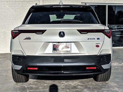Used 2024 Acura ZDX A-Spec AWD/4WD image 10