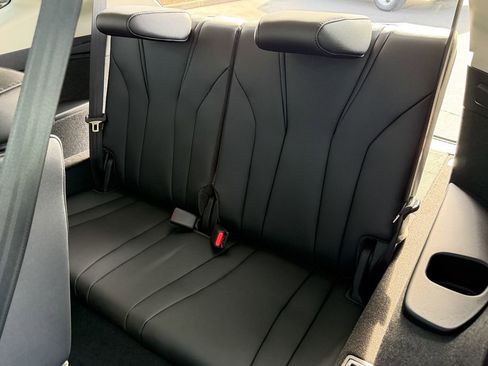 New 2026 Acura MDX Base image 24