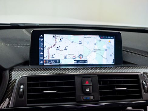 Used 2018 BMW M3 image 30