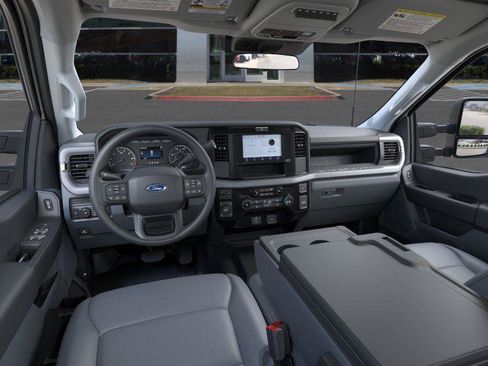New 2026 Ford F350 XL AWD/4WD image 9