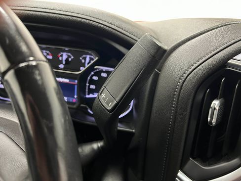 Used 2019 GMC Sierra 1500 SLT w/ SLT Premium Plus Package AWD/4WD image 33