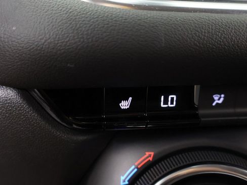 Used 2024 Chevrolet Blazer LT FWD image 50