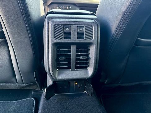 New 2025 Ford Bronco Outer Banks w/ Sasquatch Package image 12