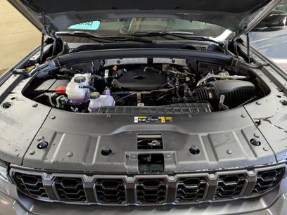 New 2027 Jeep Grand Cherokee L 4WD