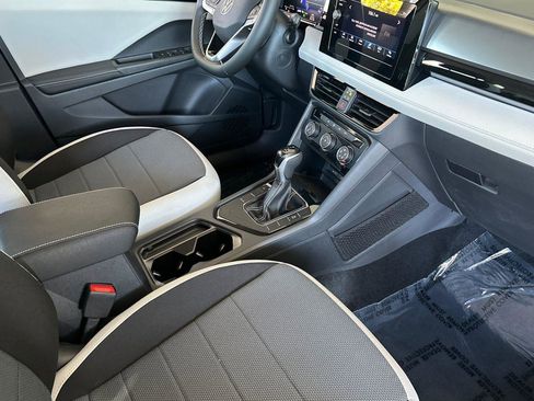 New 2025 Volkswagen Taos S image 15