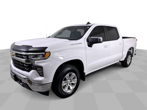 Used 2022 Chevrolet Silverado 1500 LT image 40