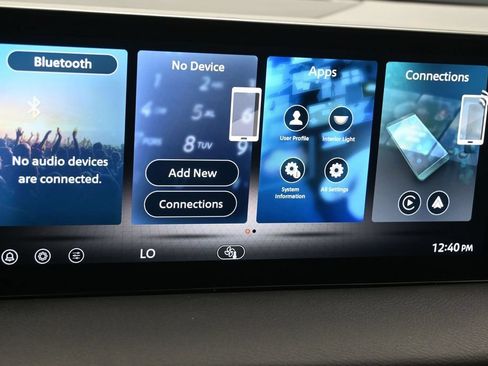 New 2026 Nissan Sentra SR w/ Floor Mat Package FWD image 9