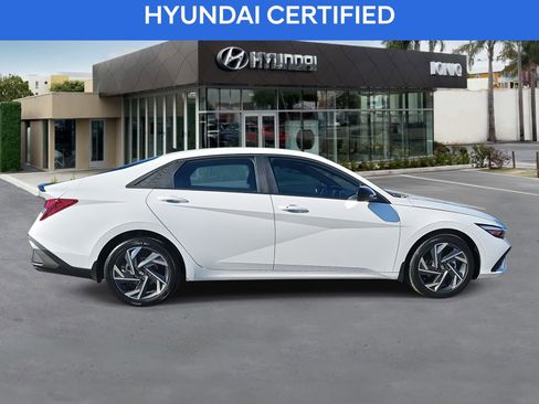 Certified 2025 Hyundai Elantra Sport image 2
