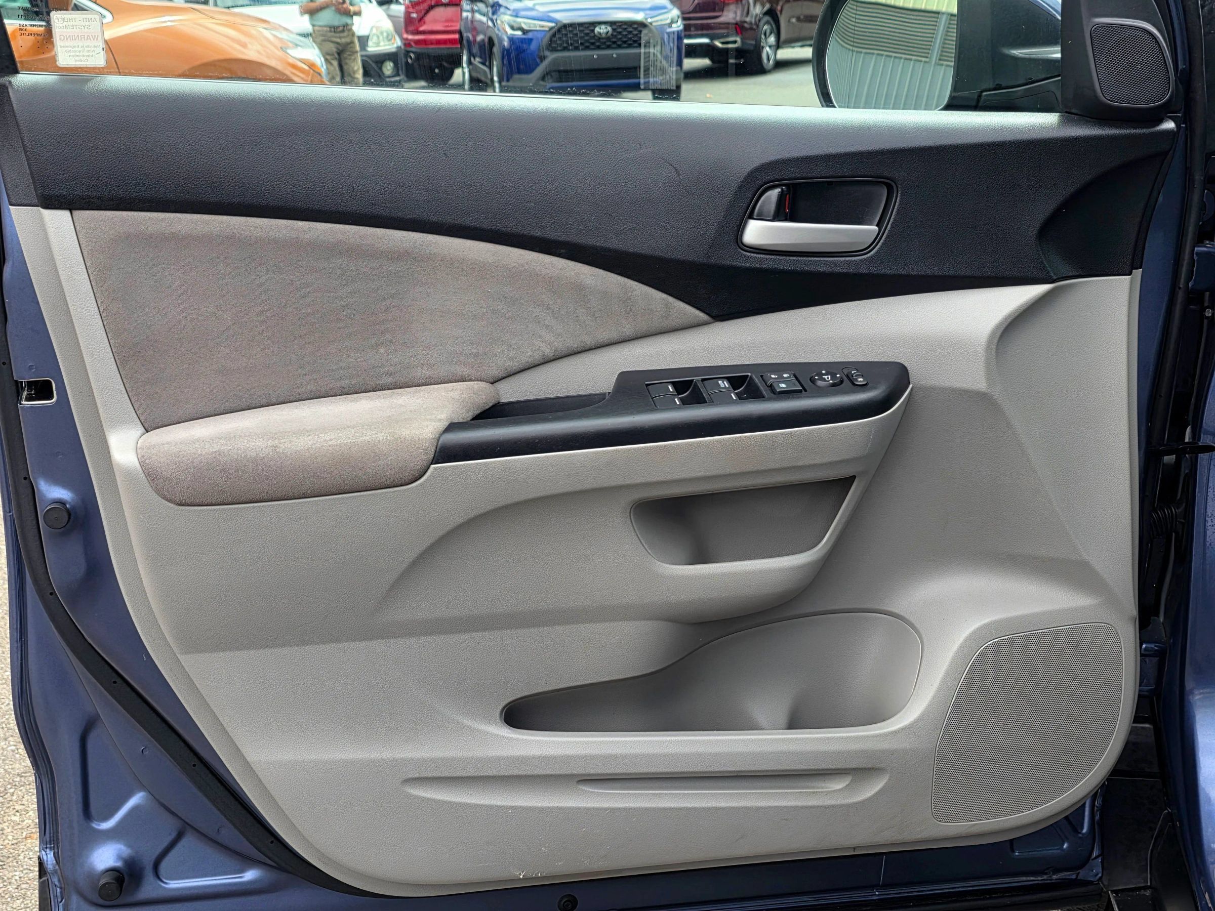 Used 2014 Honda CR-V EX image 39