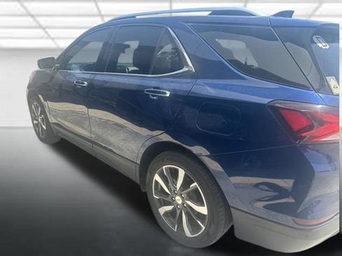 Used 2022 Chevrolet Equinox Premier AWD/4WD image 3