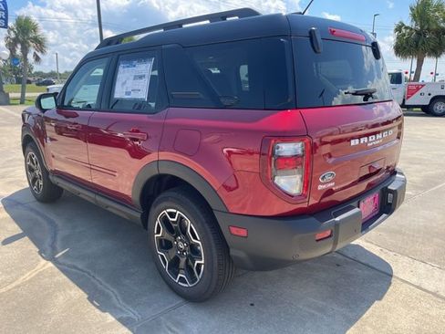 New 2025 Ford Bronco Sport Outer Banks w/ Outer Banks Tech Package+ image 6