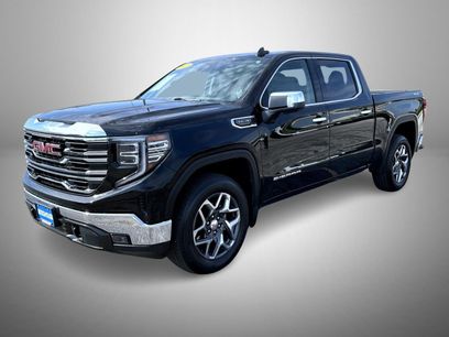Certified 2022 GMC Sierra 1500 SLT w/ SLT Convenience Package
