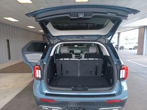 New 2025 Ford Explorer Active w/ Active Comfort Package image 15