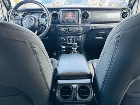 Used 2020 Jeep Wrangler Unlimited Sport AWD/4WD image 19