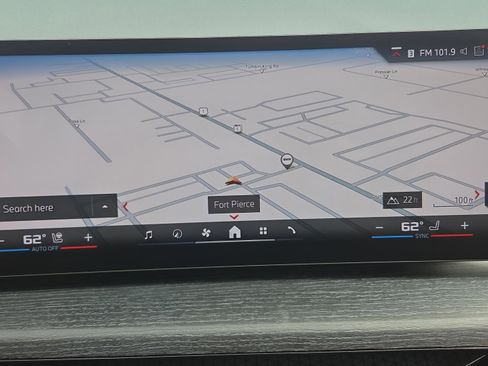 Certified 2025 BMW M440i Coupe image 26