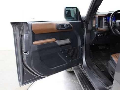Used 2023 Ford Bronco Outer Banks AWD/4WD image 35
