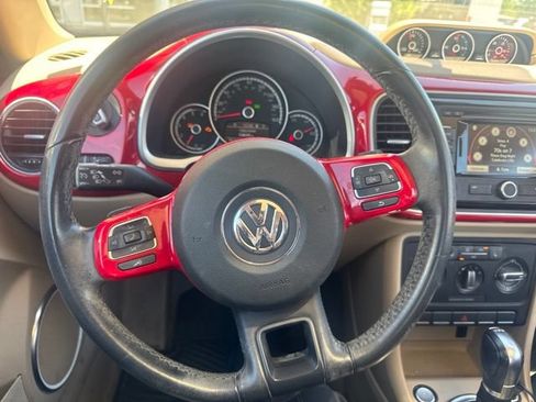 Used 2014 Volkswagen Beetle TDI FWD image 3