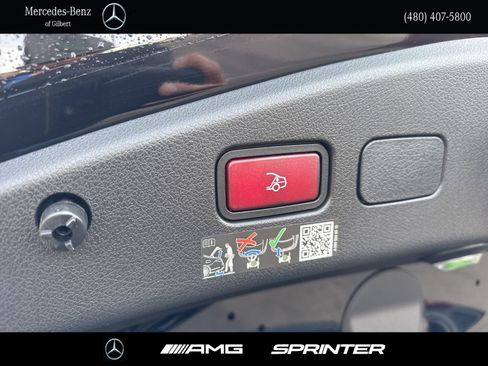 New 2026 Mercedes-Benz CLE 300 4MATIC Cabriolet image 7