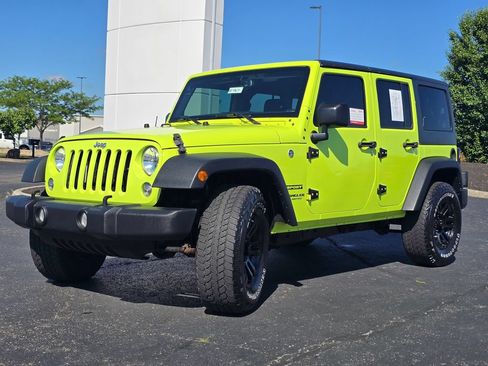 Used 2016 Jeep Wrangler Unlimited Sport w/ Quick Order Package 24S AWD/4WD image 4