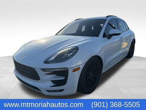 Used 2017 Porsche Macan GTS image 1