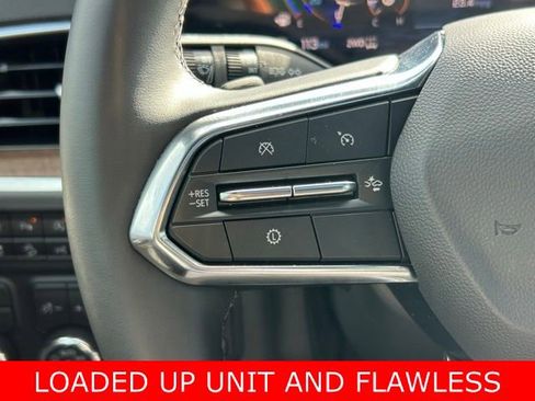 Used 2025 Chevrolet Tahoe High Country image 23