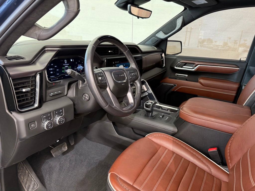 Used 2023 GMC Sierra 1500 Denali Ultimate AWD/4WD image 25