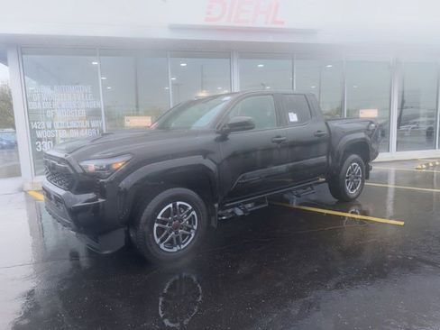 New 2026 Toyota Tacoma TRD Sport AWD/4WD image 11