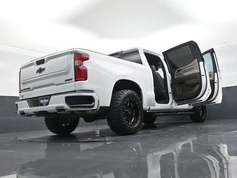 Used 2024 Chevrolet Silverado 1500 RST w/ Convenience Package II image 29