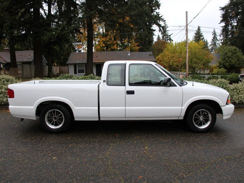 Used 2002 GMC Sonoma SL image 11