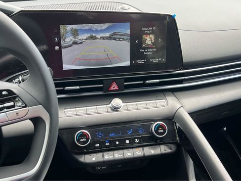 New 2026 Hyundai Elantra Limited FWD image 37