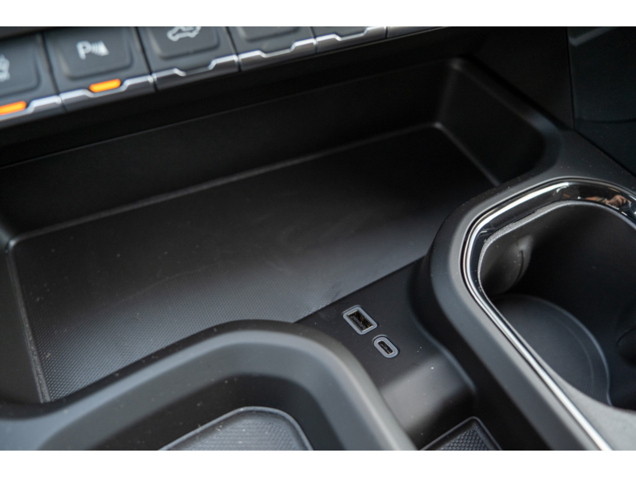 New 2026 GMC Sierra 2500 AT4 w/ AT4 Premium Plus Package AWD/4WD image 28