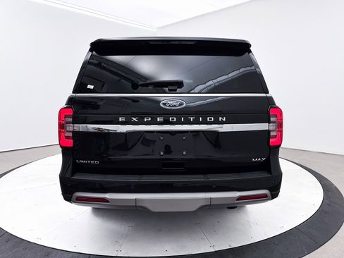 Used 2024 Ford Expedition Max Limited image 19