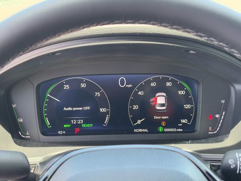 New 2025 Honda Civic Sport Touring image 23