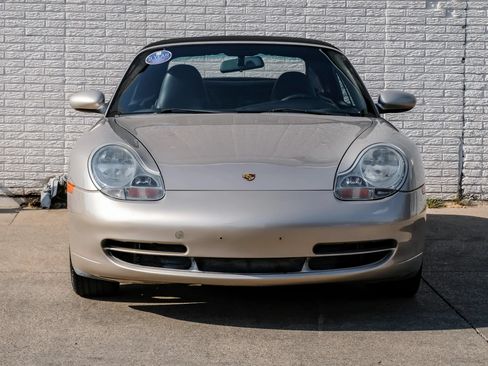 Used 2000 Porsche 911 Cabriolet image 4