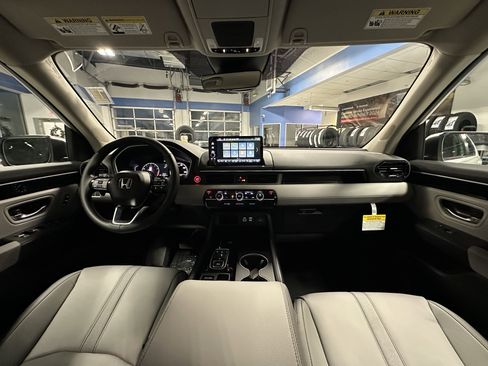 New 2025 Honda Pilot EX-L image 20