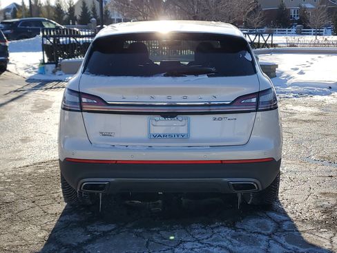 Used 2019 Lincoln Nautilus Select image 5