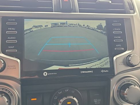 Certified 2022 Toyota 4Runner SR5 Premium image 32