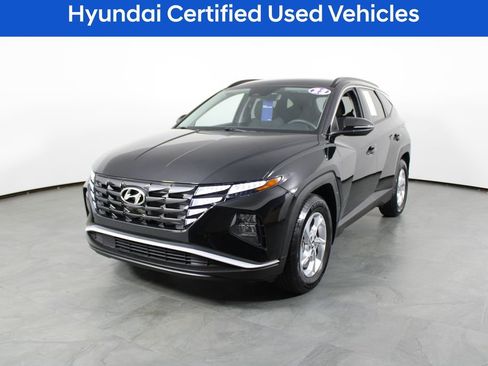 Certified 2022 Hyundai Tucson SEL FWD image 2