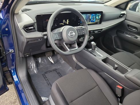 New 2026 Nissan Kicks S image 17