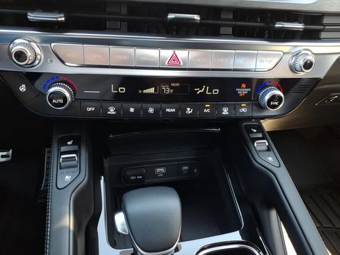 Used 2024 Kia Telluride SX Prestige X-Line AWD/4WD image 20