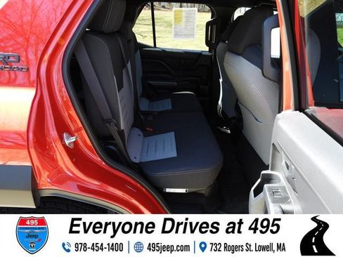 Used 2025 Toyota 4Runner TRD Off-Road AWD/4WD image 11