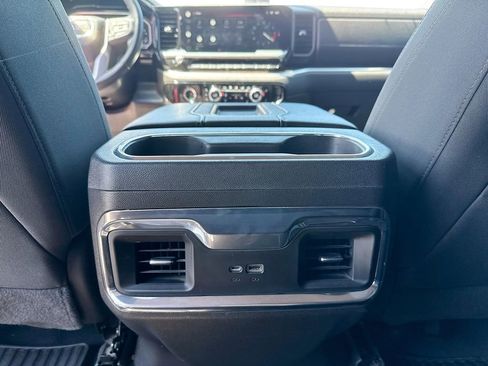 Used 2022 GMC Sierra 1500 Elevation RWD image 22