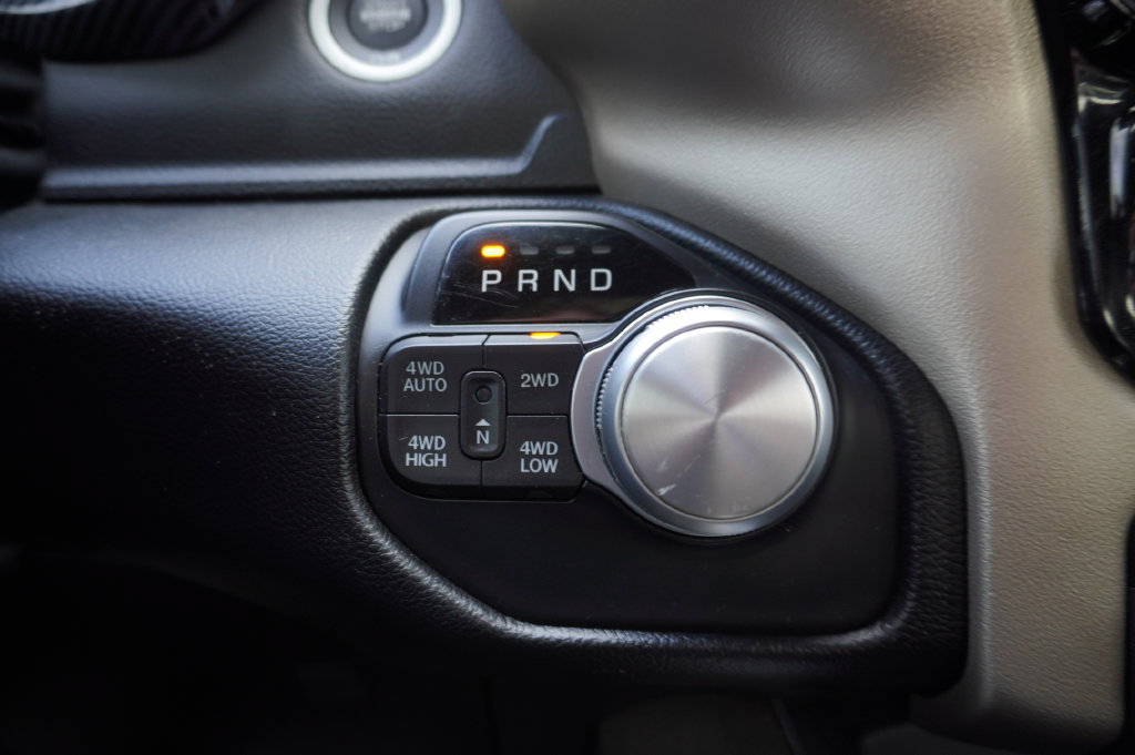 Used 2019 RAM 1500 Laramie w/ Sport Appearance Package AWD/4WD image 21
