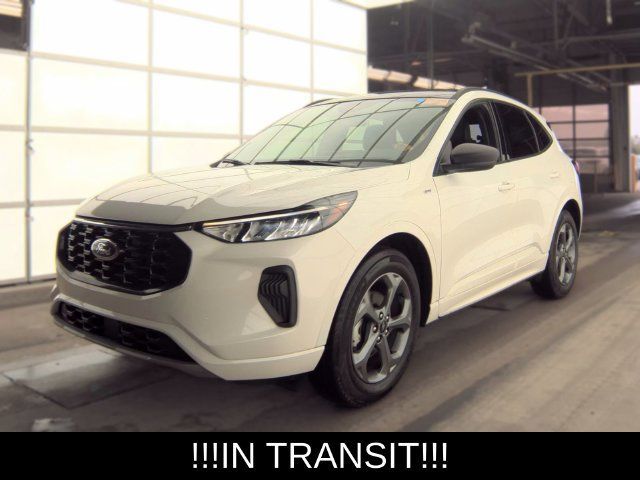 Used 2023 Ford Escape ST-Line w/ Tech Pack #1 AWD/4WD image 1