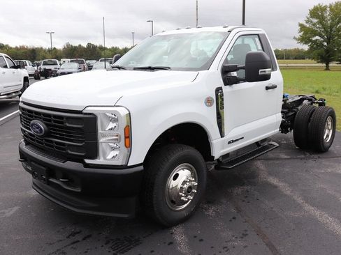 New 2026 Ford F350 XL AWD/4WD image 6