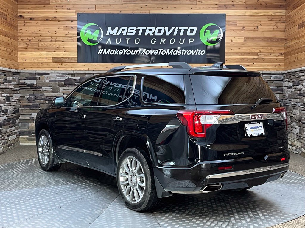 Used 2022 GMC Acadia Denali w/ Denali Technology Package AWD/4WD image 16